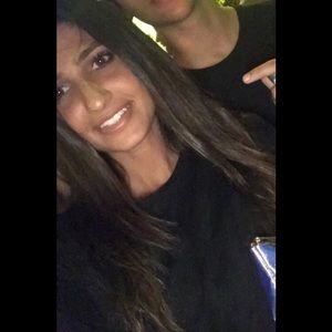 Meet your Posher, Joyce