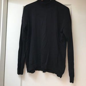 Uniqlo mock neck sweater