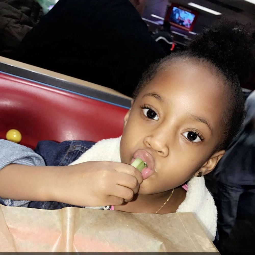 Meet your Posher, Char