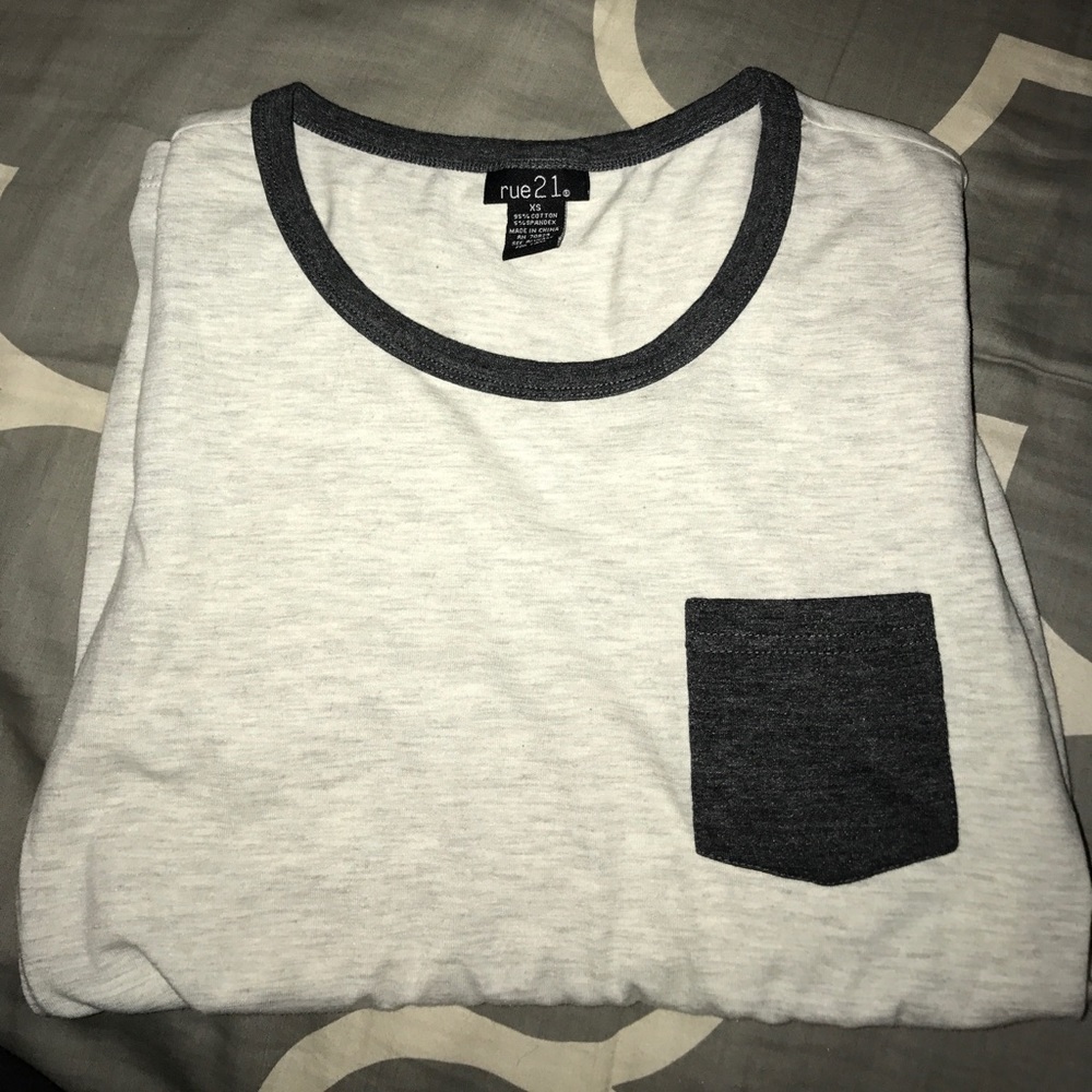 Baseball tee