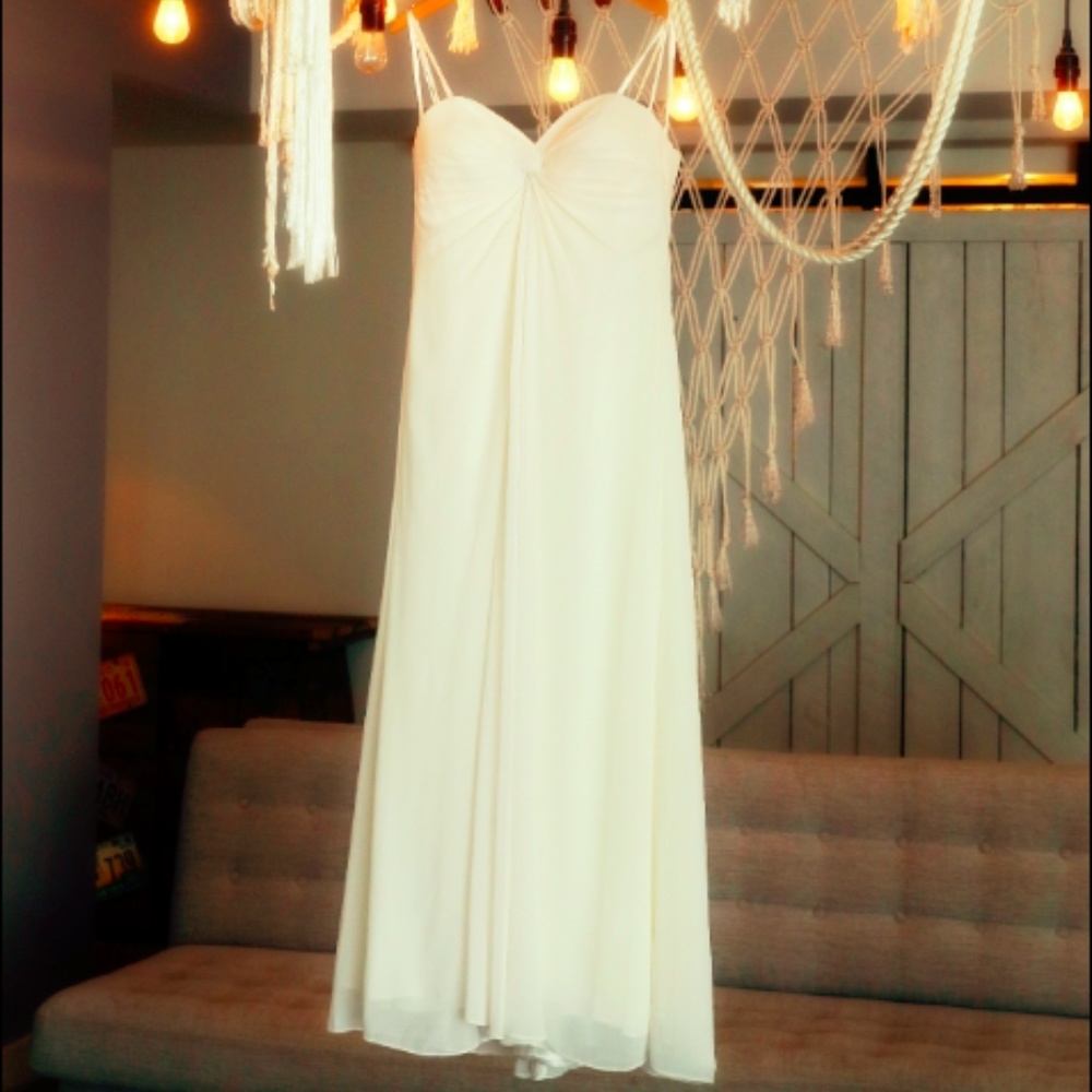 White Chiffon Strapless Sweetheart Wedding Gown