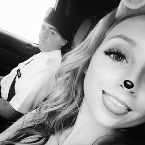 Meet your Posher, Jinna