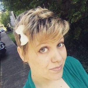 Meet your Posher, Katie