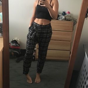 Black checkered pant