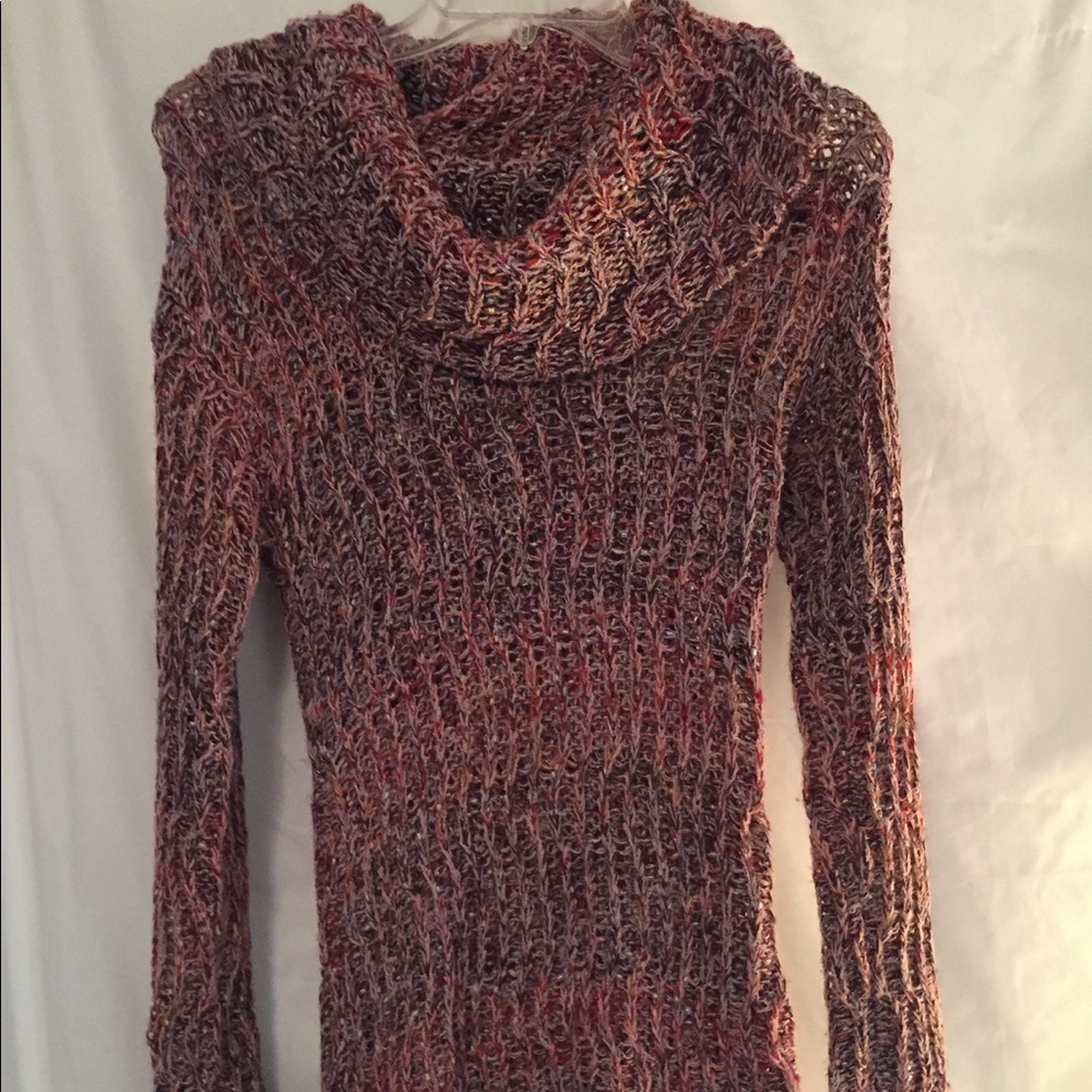 Fitted Colorful Sweater