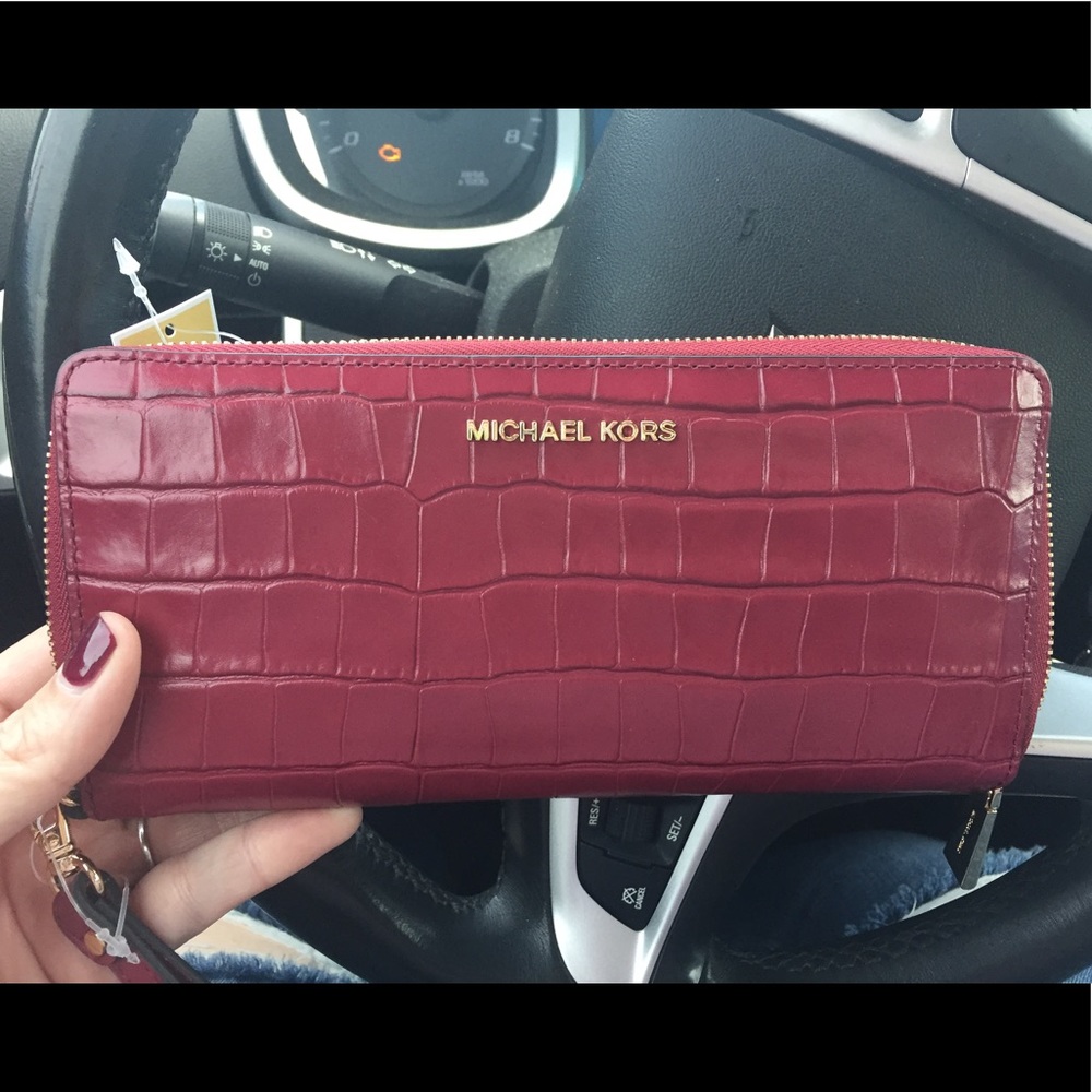 MK Mulberry Travel Continental