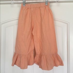 Ruffle pants