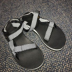 Teva flatform sandals