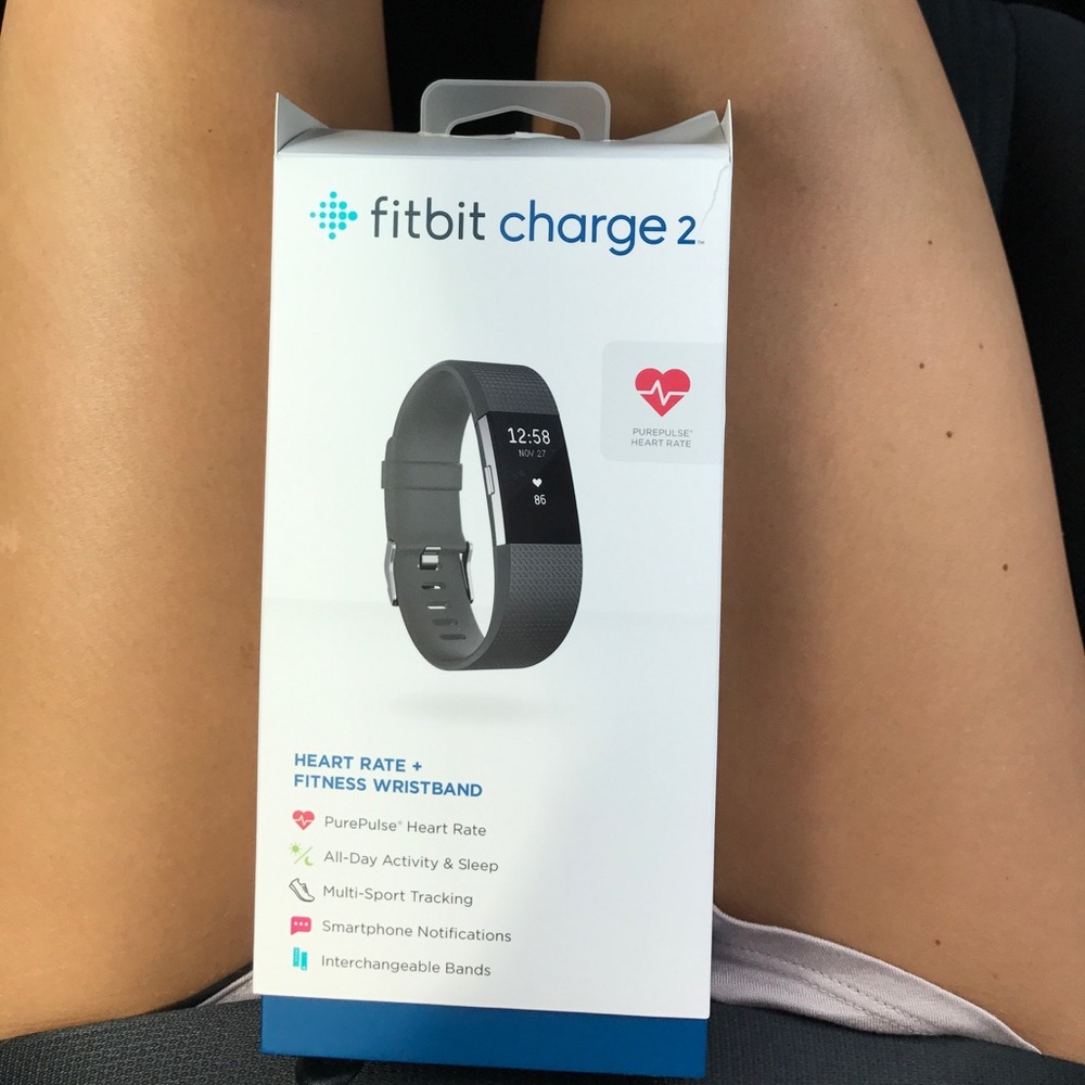 Size L FitBit Charge 2