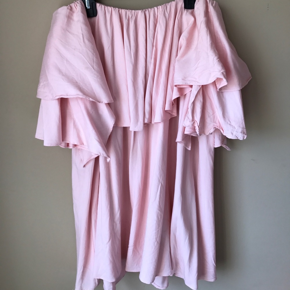 American threads strapless flounce dress!