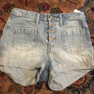 Levi's high waisted shorts