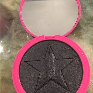 Jeffree star "onyx ice"