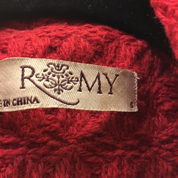 Red jacket - Picture 6 of 7