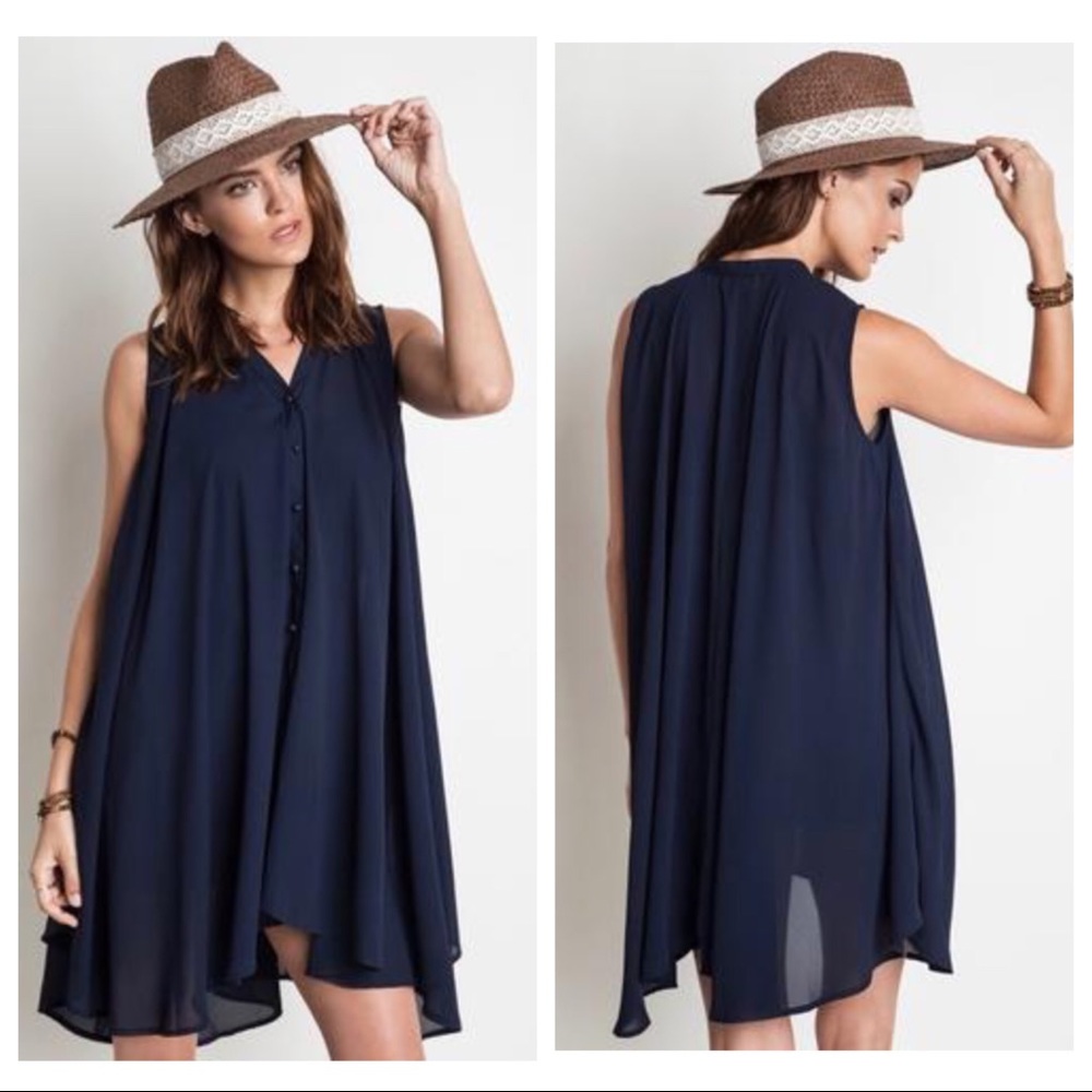 Limited🔥Button Up Navy Blue Umgee Dress
