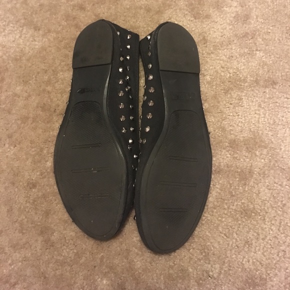 Nine West Slip Ons - Picture 2 of 2