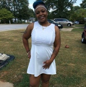 Meet your Posher, Joleta