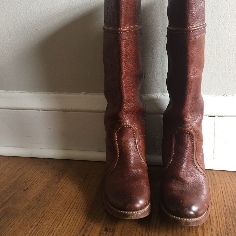Brown leather Frye boots