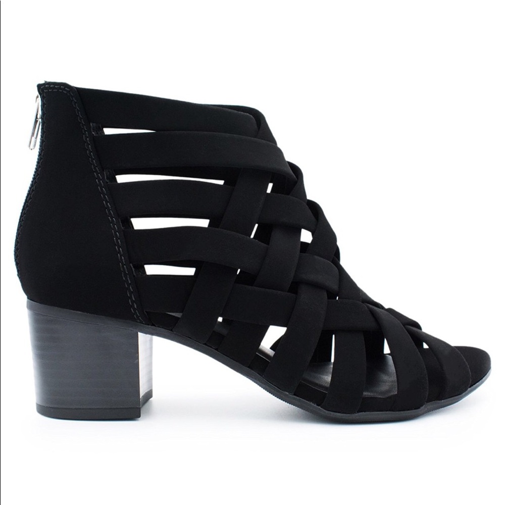 Black Peep Toe Cut Out Gladiator Sandal - Picture 4 of 6