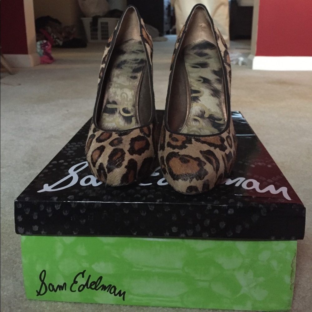 Sam Edelman Leopard Pumps