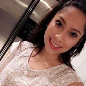 Meet your Posher, Isabel