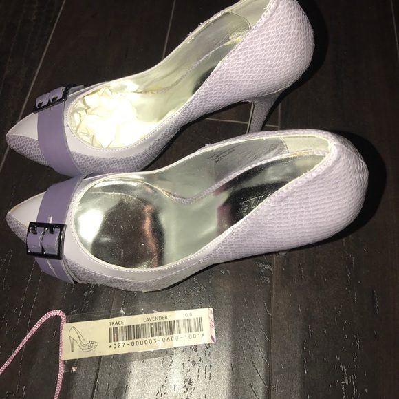 SHOE DAZZLE lilac and purple double buckle heels - Picture 5 of 8