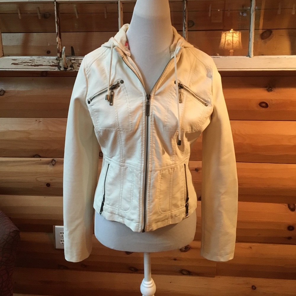 Cream Leather jacket - Picture 1 of 4