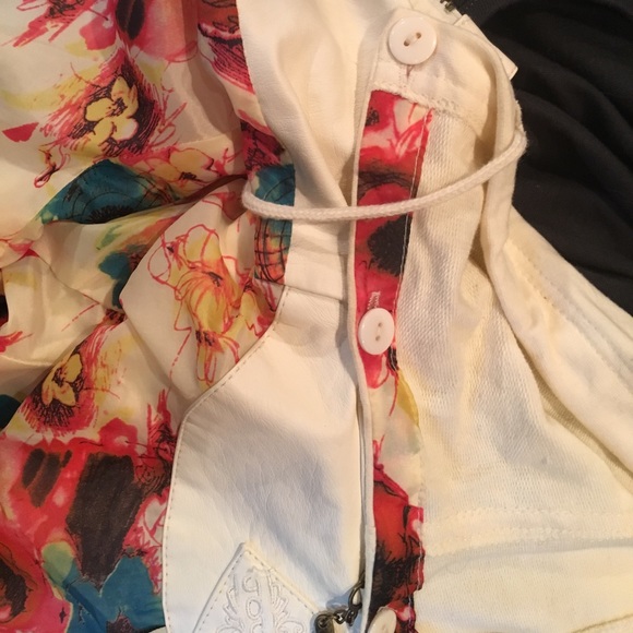 Cream Leather jacket - Picture 4 of 4