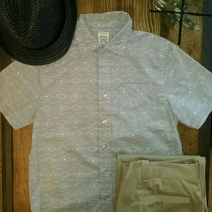 ⏫Aztec print button down⏬