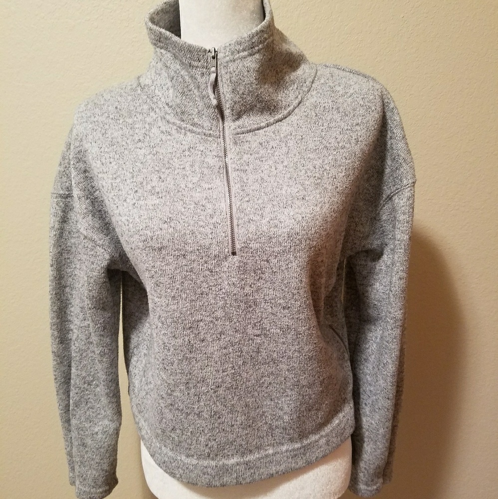 Fabletics half zip sweatshirt