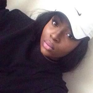 Meet your Posher, Nana