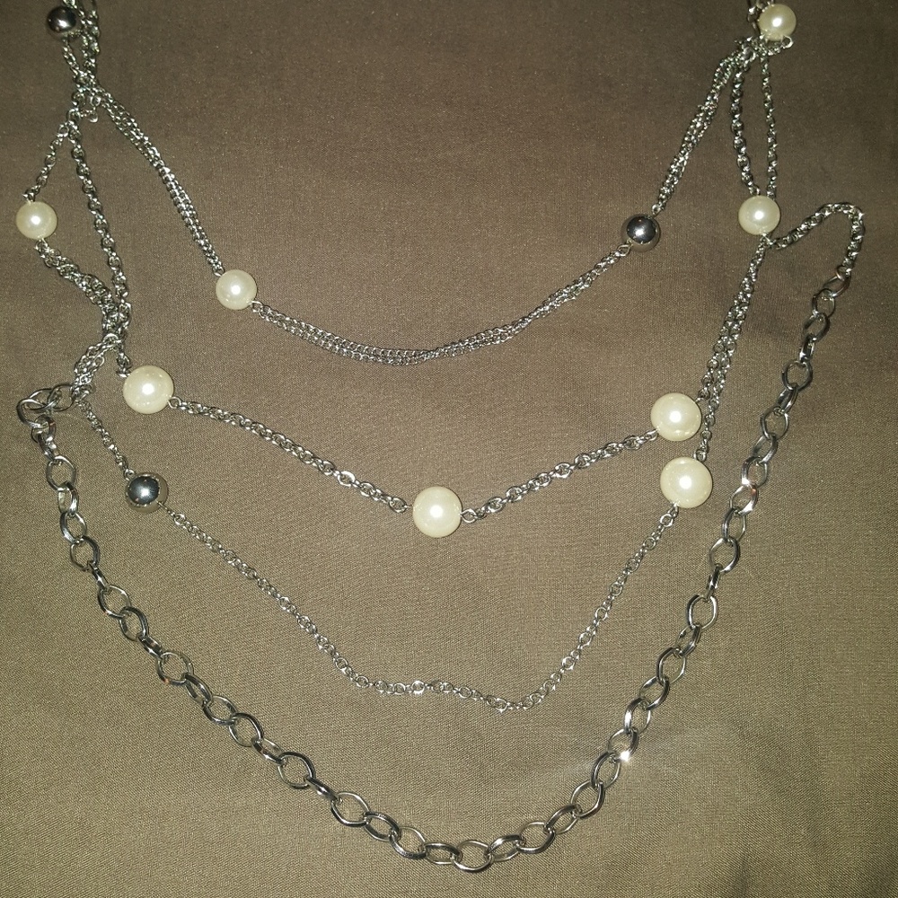 Premier Designs  necklace