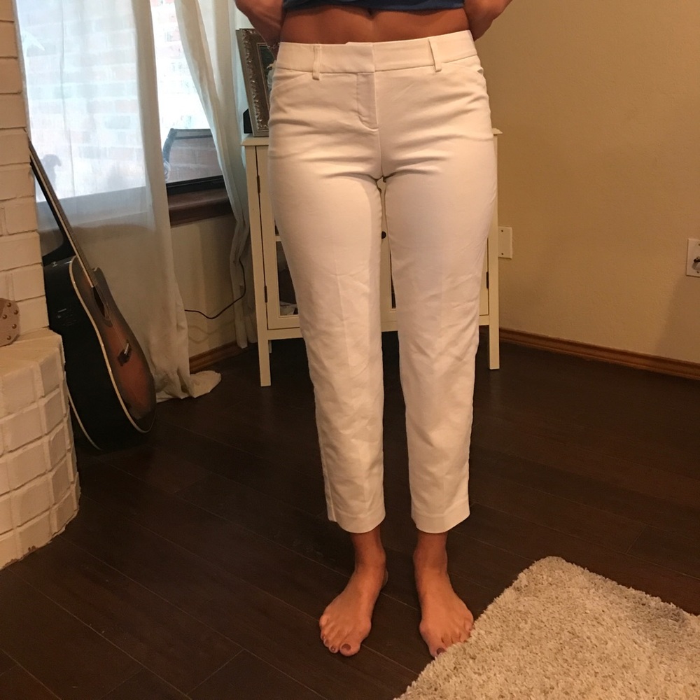 White ankle length fitted slacks