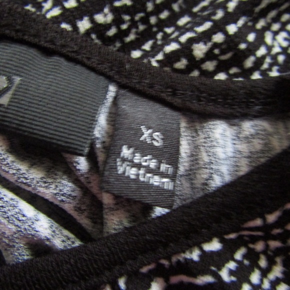 APT 9 COLD SHOULDER LONG SLEEVE DRESS SZ Xs - Picture 8 of 8