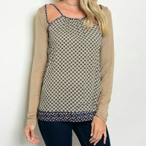 ⭐NEW TOP FOR THE FALL⭐