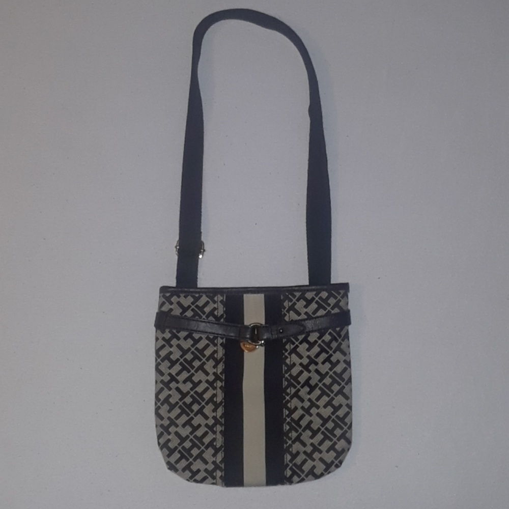 Woman's Tommy Hilfiger Satchel