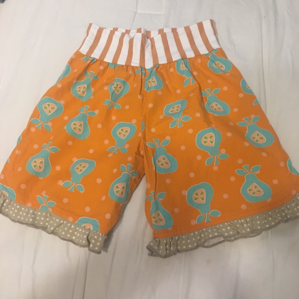 Persnickety shorts