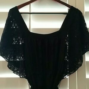 HeartSoul Lace Top Size M