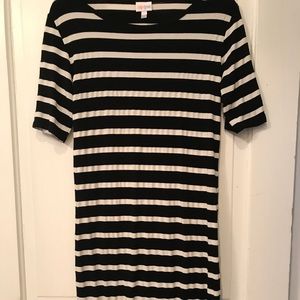 LuLaRoe Julia - Medium