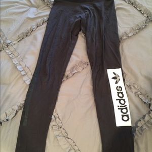 Adidas leggings