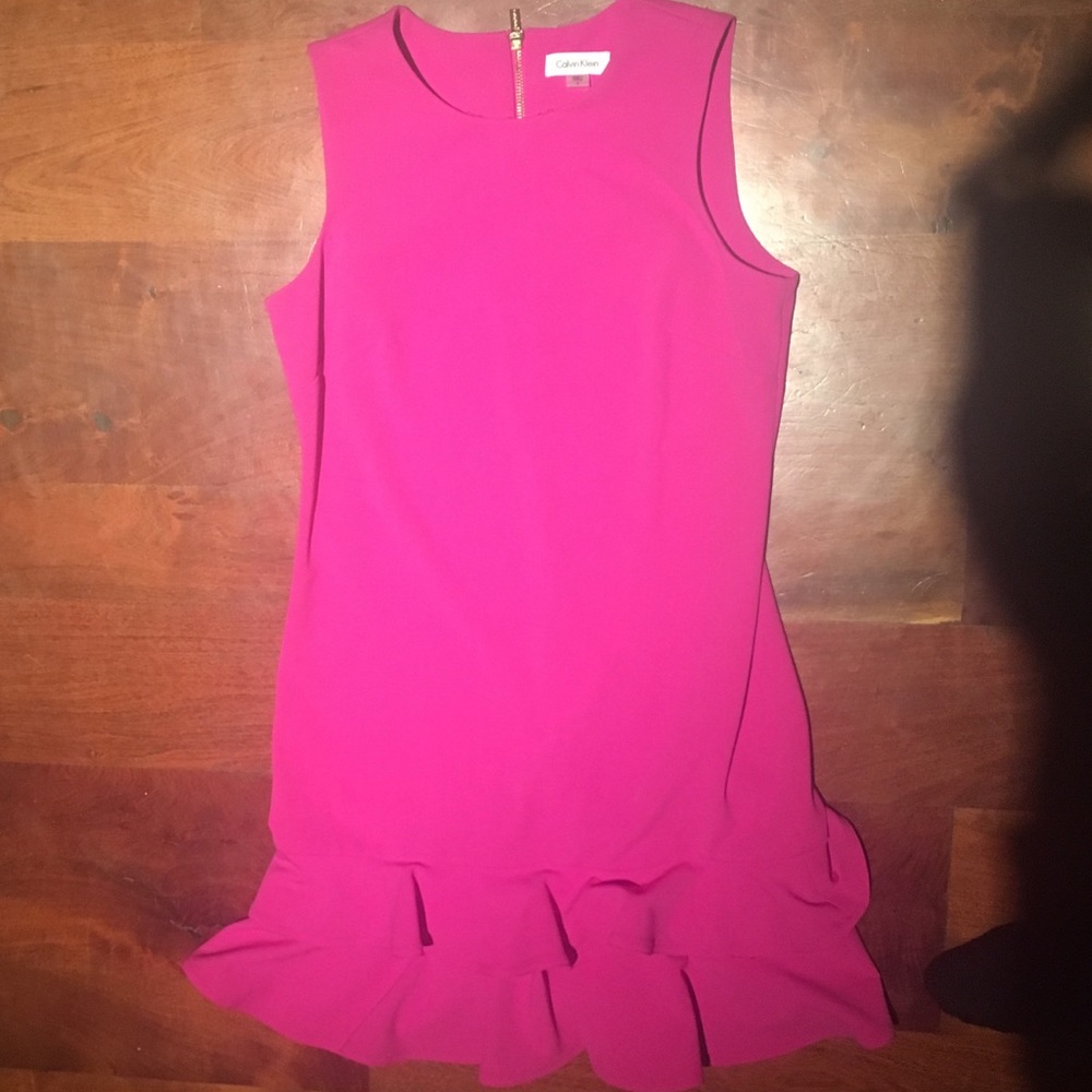 Never worn - Calvin Klein pink ruffle hem dress