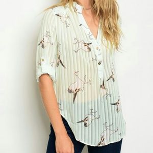 ⭐NEW IN THE CLOSET⭐ GORGEOUS TOP⭐