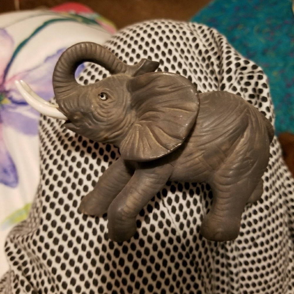 Glass elephant