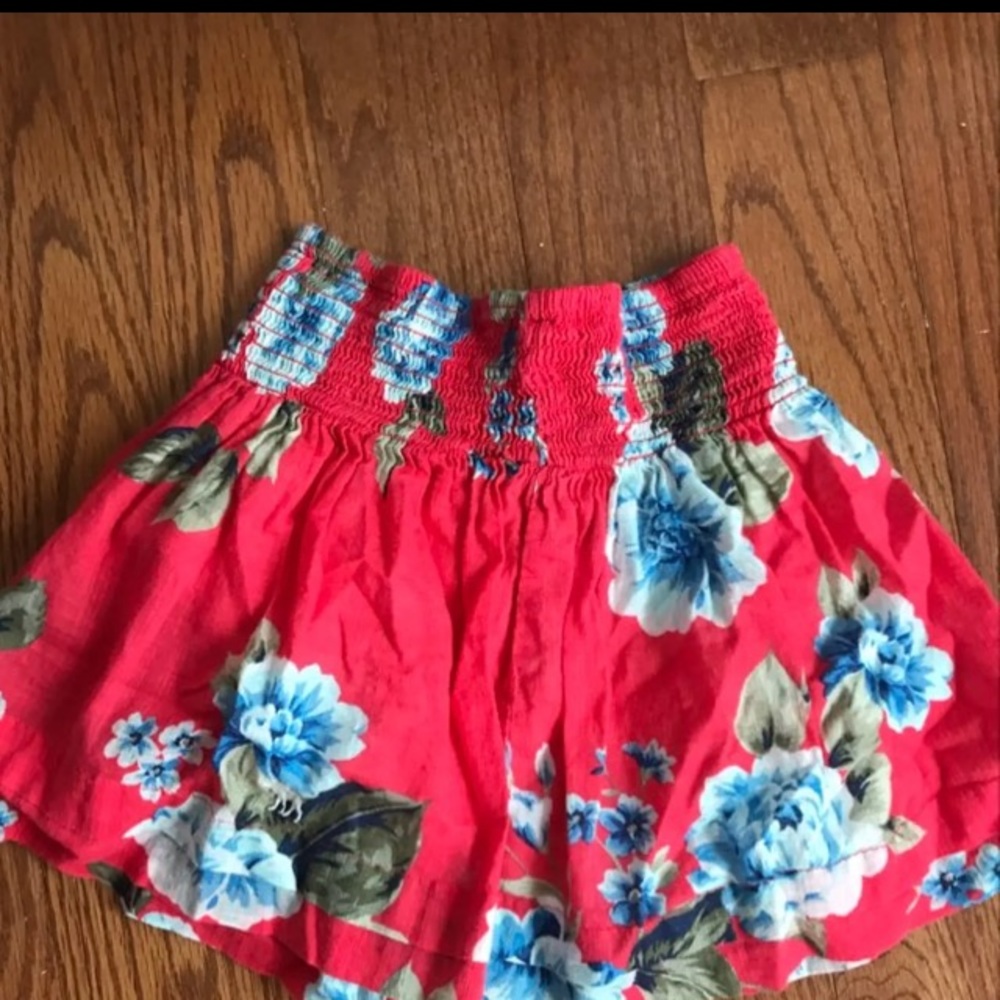 Girls Abercrombie  Flowery skirt
