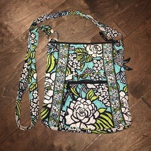 🌴Vera Bradley Hipster - Island Blooms🌴