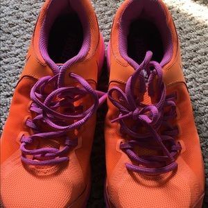 Ladies Nike sneakers