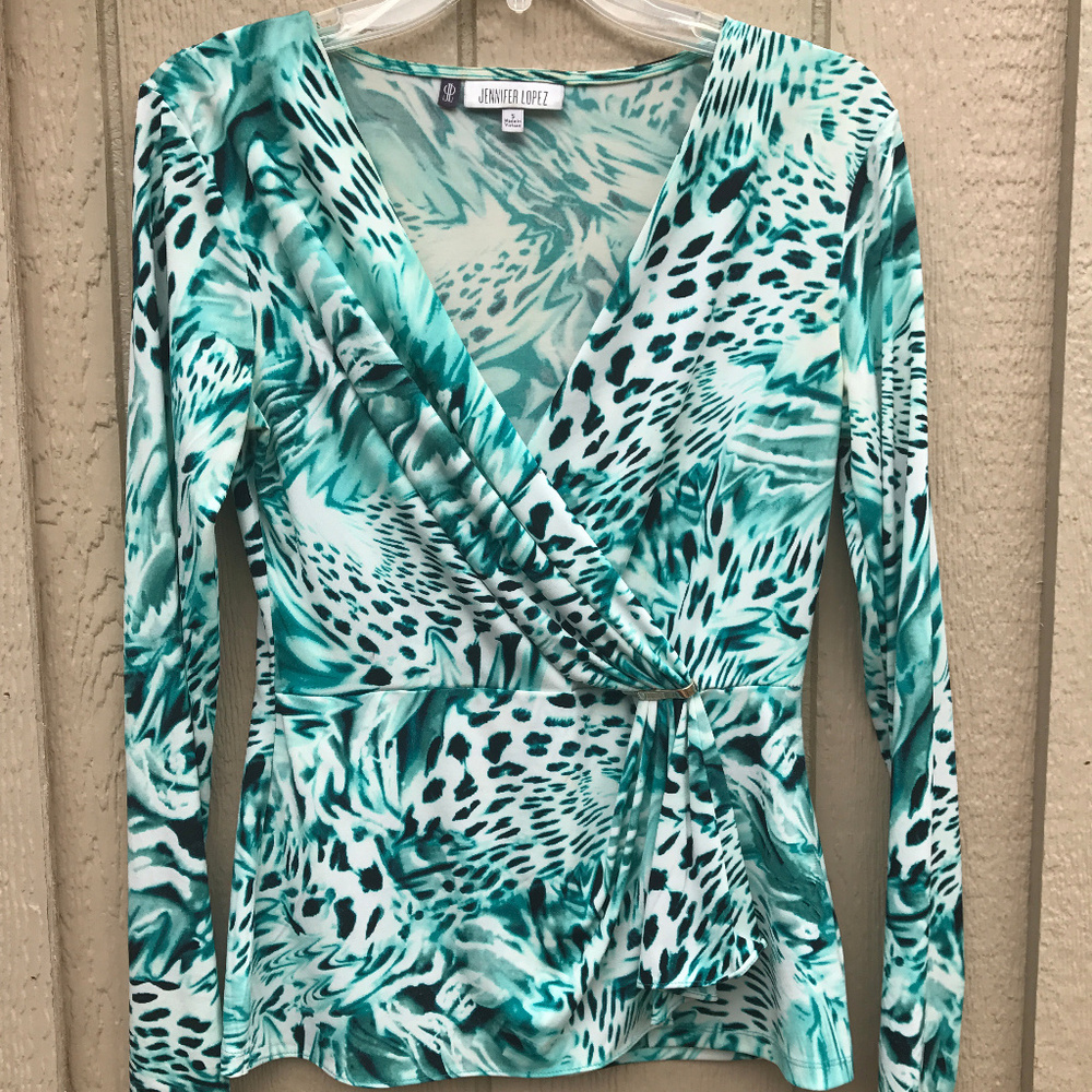 Long Sleeve V-Neck