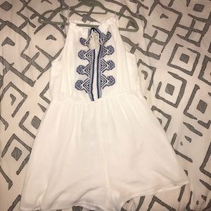 Missguided White Embroidered Romper - Large