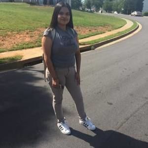 Meet your Posher, Mariela