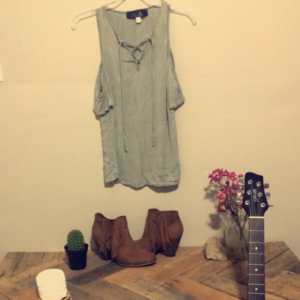 Boho Tie up off the shoulder top