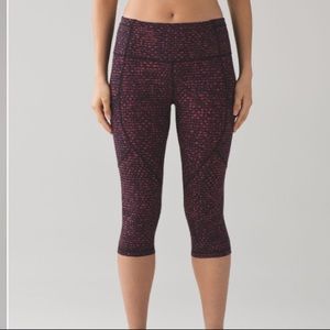 Lululemon Outrun Crops